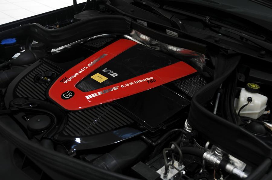  Mercedes-Benz GLK V12 by Brabus 2009 года  (фото 29 из 64)